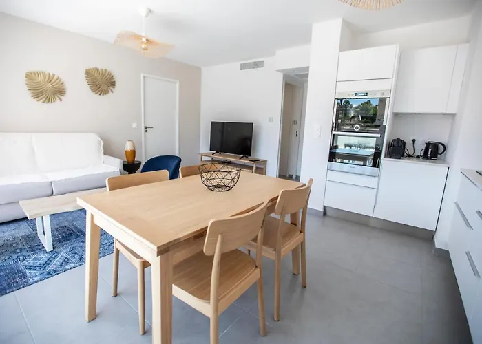 Les Terrasses De Forville By Connexion